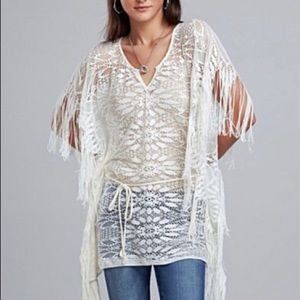 3/$25 Lucky Brand Ivory Tunic with Fringe